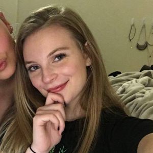 Meet your Posher, Jillian